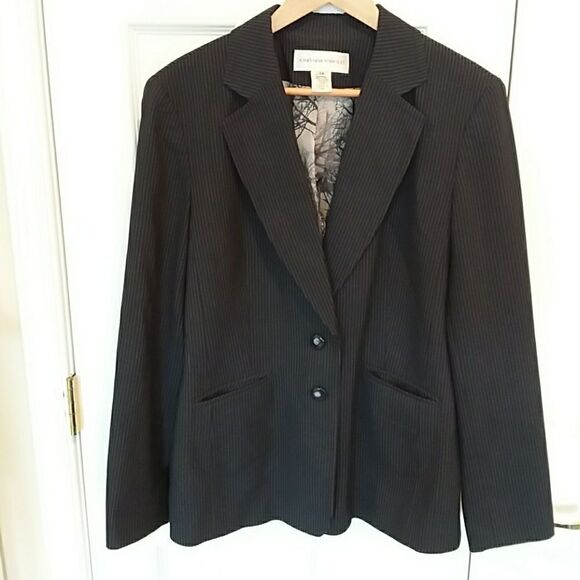 Jones New York Dark Gray Pinstriped Blazer Sz 14 - Picture 1 of 5